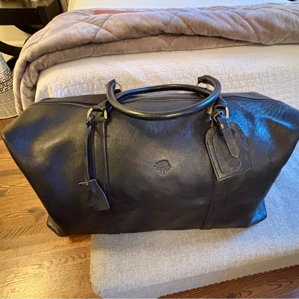 Mulberry Black Leather Travel Duffle Bag Large with Carry Strap Gorgeous Unisex